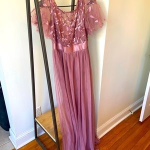 Ever Pretty Never worn beautiful Blush Dress (Size XL/10)